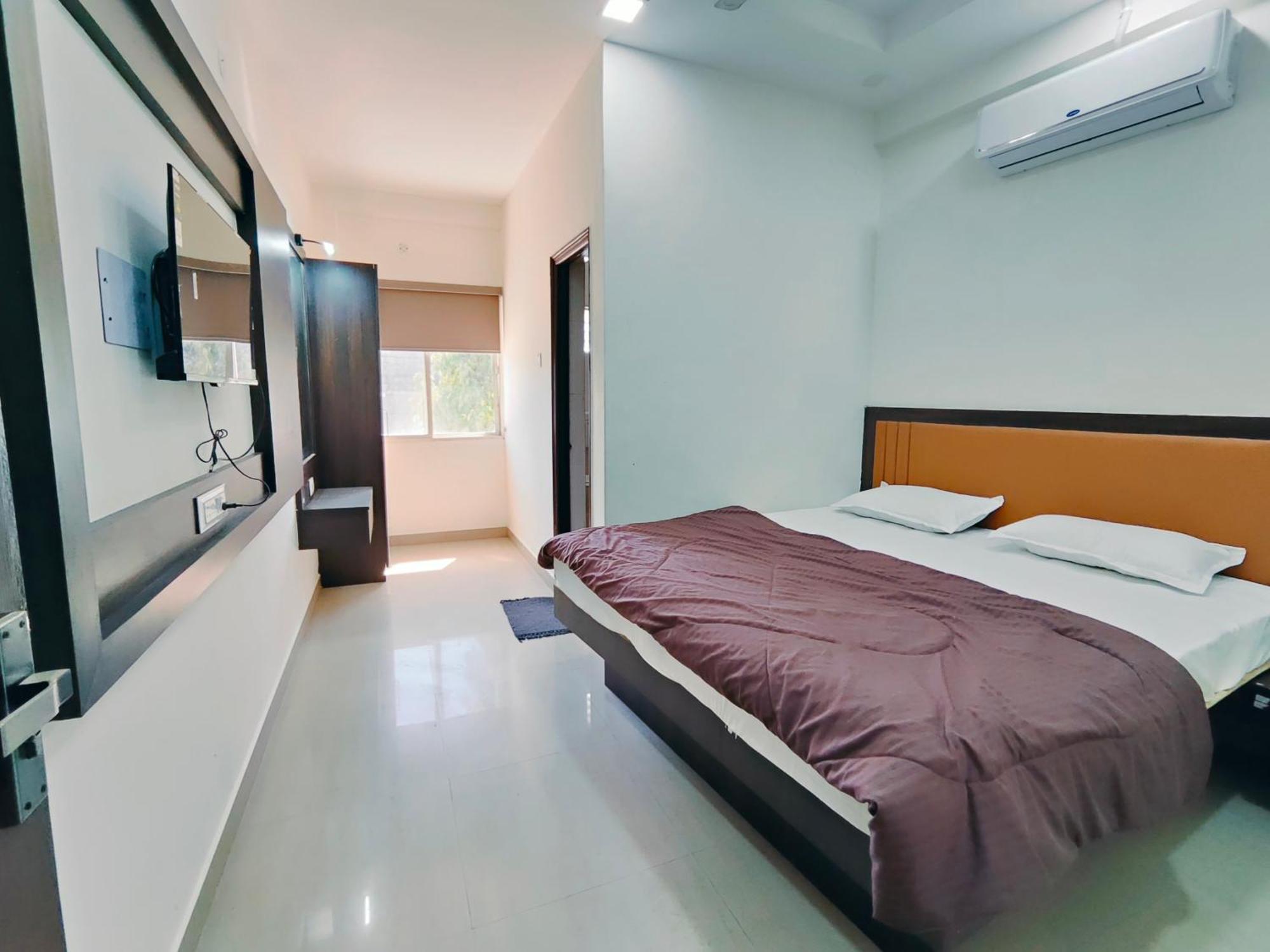 Hotel Heritage Palace Bhuj Exterior photo
